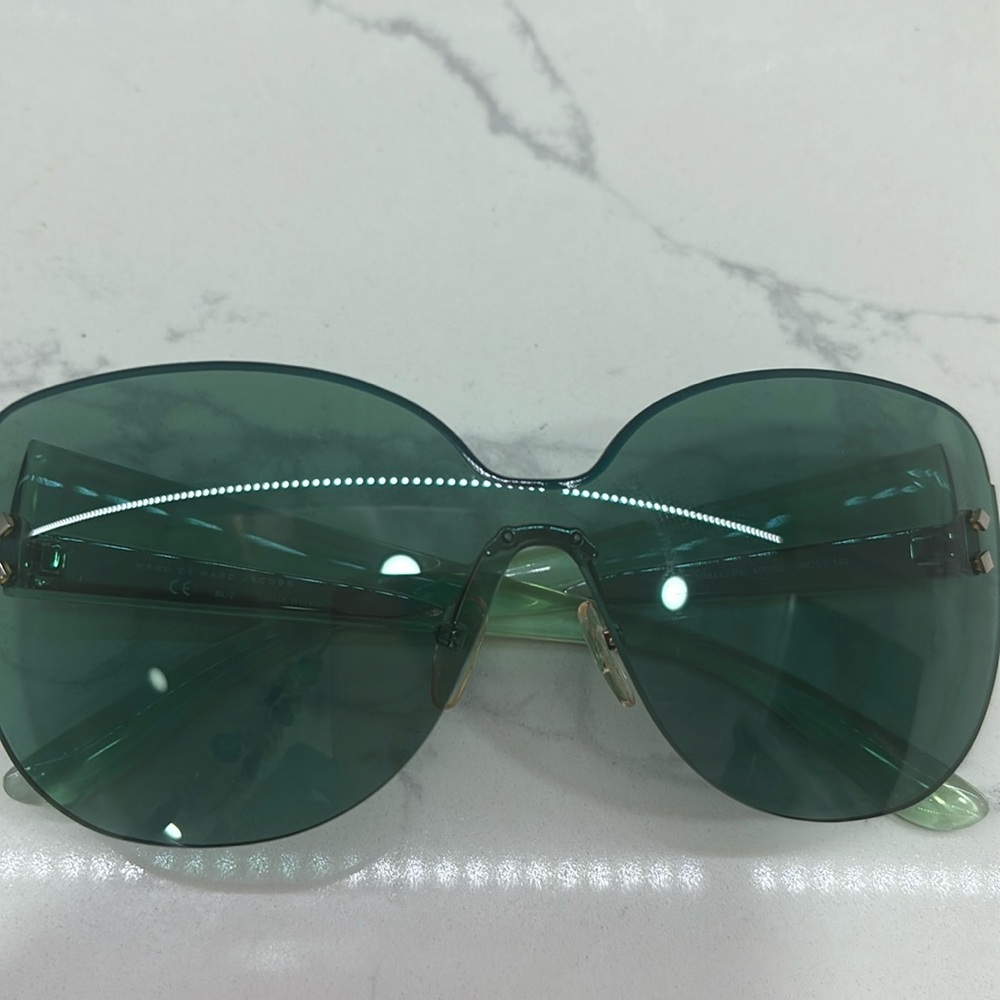 Marc Jacob’s sunglasses